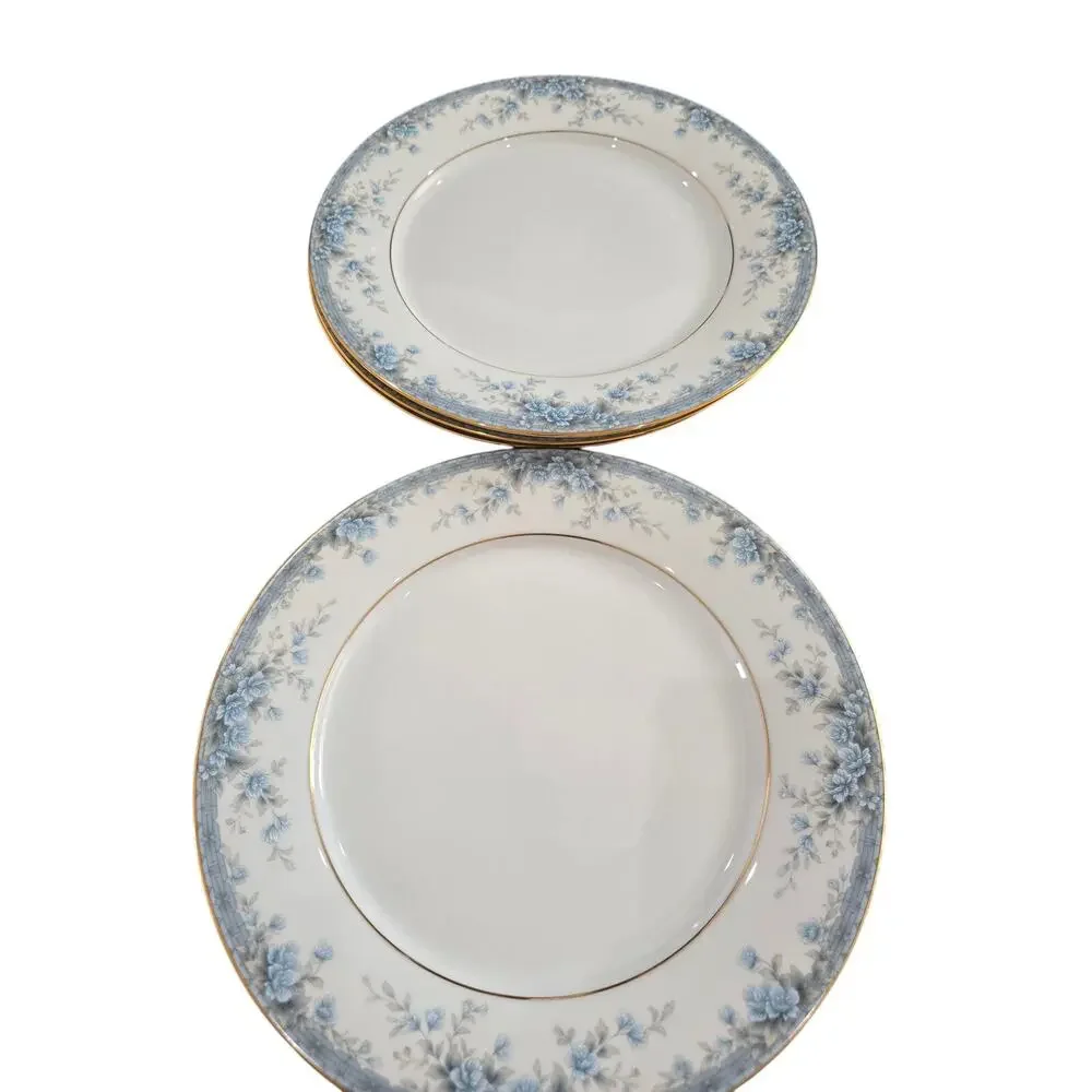 Set of 4 Noritake Contemporary AVALON PATTERN Dinner Plates
